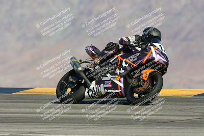 media/Feb-03-2024-SoCal Trackdays (Sat) [[767c60a41c]]/4-Turn 9 Set 1 (1040am)/